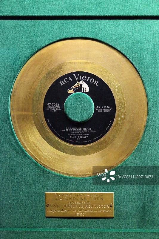 美国田纳西州孟菲斯雅园金色唱片《监狱摇滚》图片素材