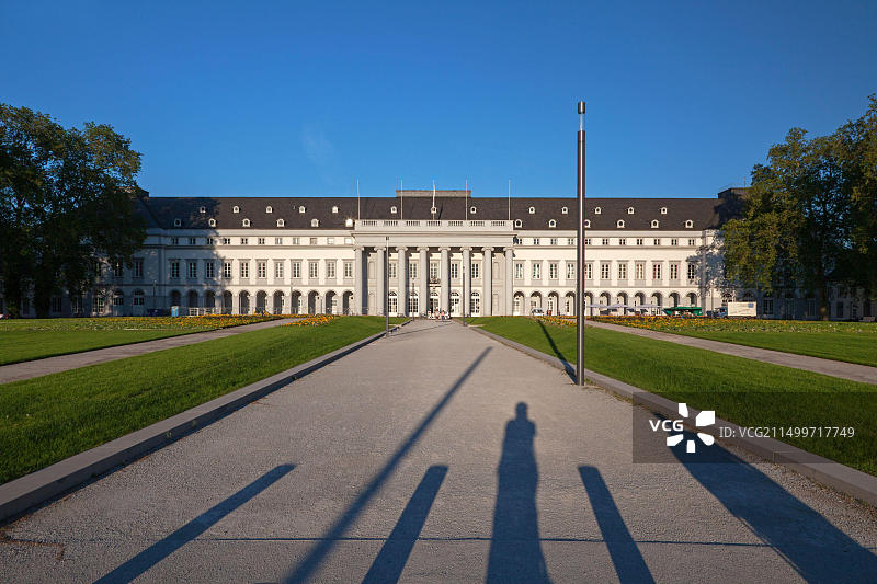 德国莱茵兰-普法尔茨科布伦茨的科布伦茨王宫图片素材