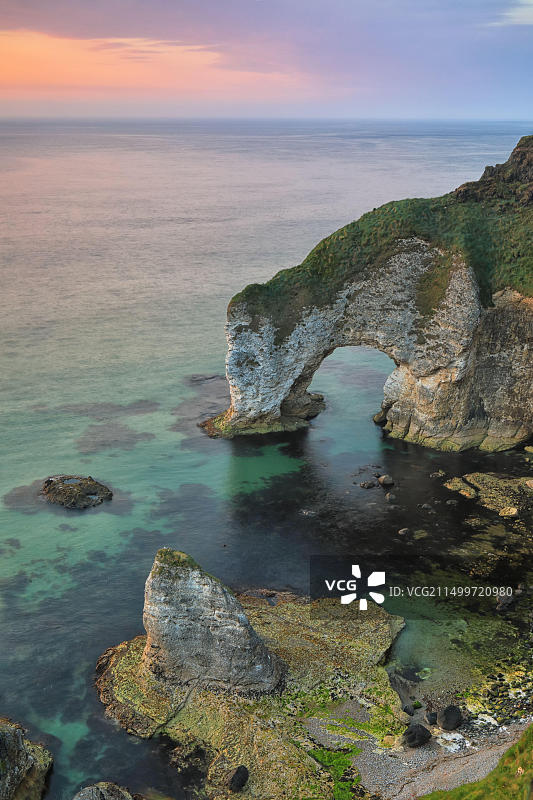 地理/旅行，北爱尔兰，安特里姆郡，波特拉什，象岩，白岩图片素材