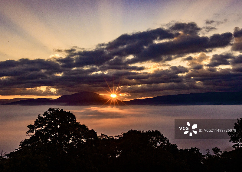 景迈山日出图片素材