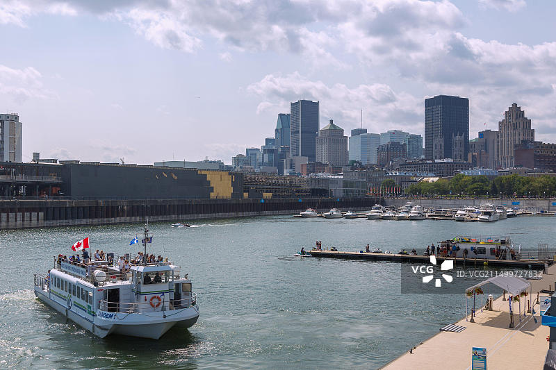 加拿大多伦多老港口盆地游览船图片素材