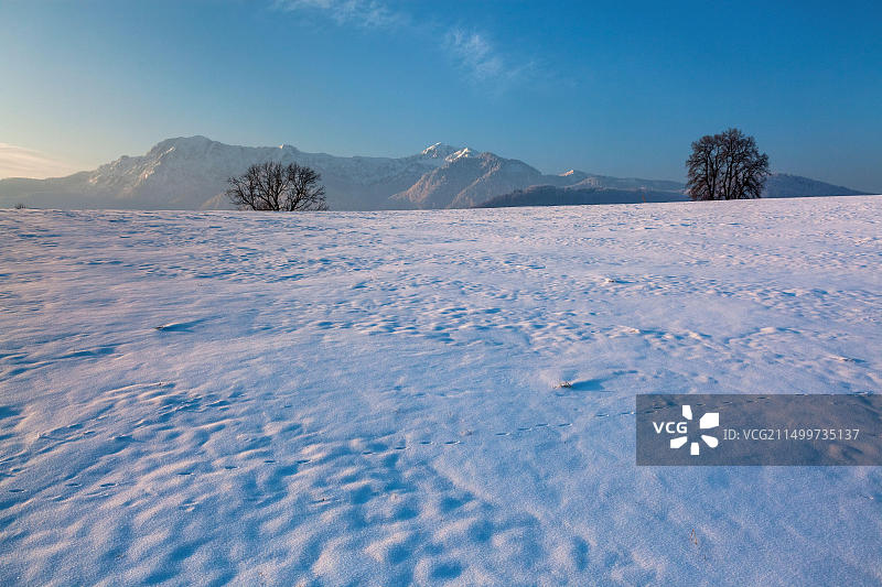 从格罗斯威尔看德国的赫尔佐格山峰图片素材
