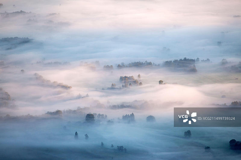 德国巴伐利亚州科赫尔湖：约赫贝格峰风光图片素材