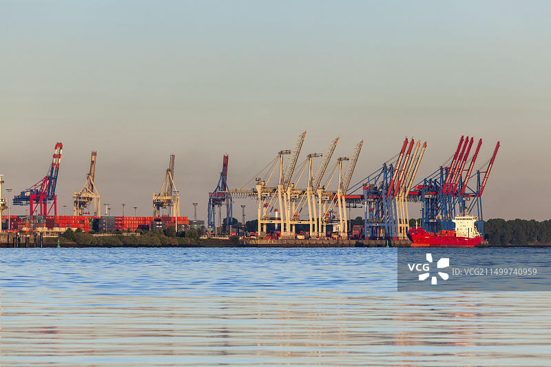 从汉堡圣保利码头远眺图片素材