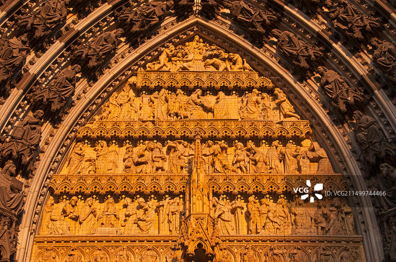 德国科隆大教堂西立面主入口外观图片素材