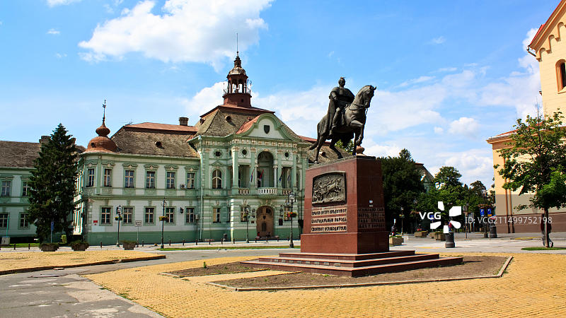 市政厅和彼得一世国王纪念碑图片素材