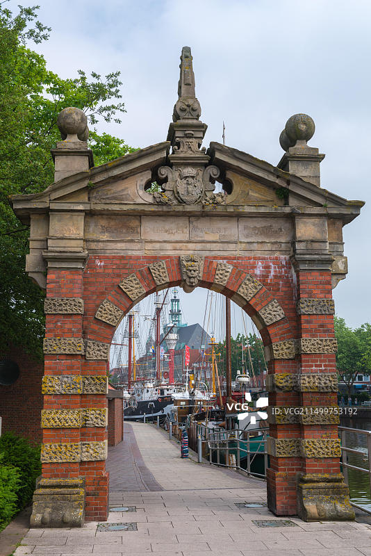 埃姆登港口，德国下萨克森州图片素材