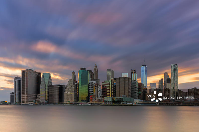 美国纽约曼哈顿天际线日落景色图片素材