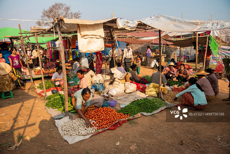 缅甸掸邦茵莱湖伊瓦玛市场图片素材