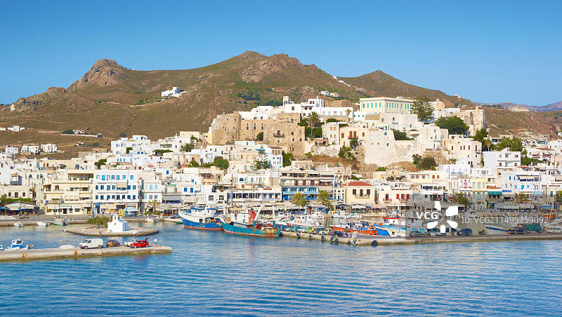 希腊基克拉泽斯群岛纳克索斯港口风光图片素材
