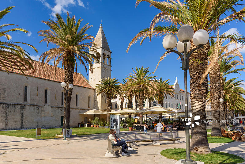 特罗吉尔老城圣多米尼克教堂，联合国教科文组织世界遗产，克罗地亚，欧洲图片素材