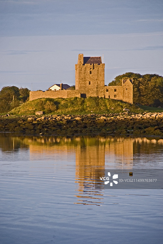 爱尔兰戈尔韦郡金瓦拉的邓盖尔城堡图片素材