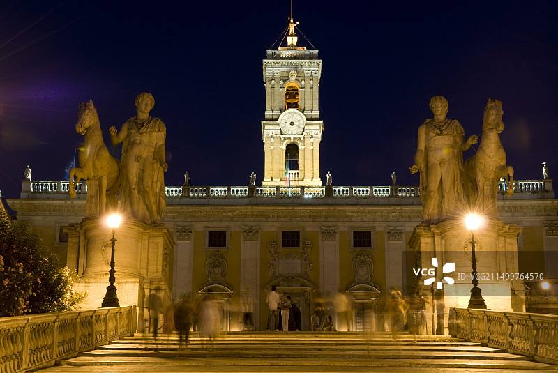 意大利罗马卡比托利欧山参议员宫夜景图片素材