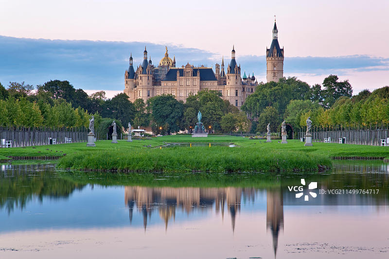 德国梅克伦堡-前波美拉尼亚州什未林什未林城堡风光图片素材