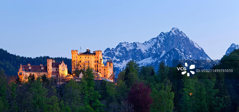 德国霍恩施万高城堡风光图片素材