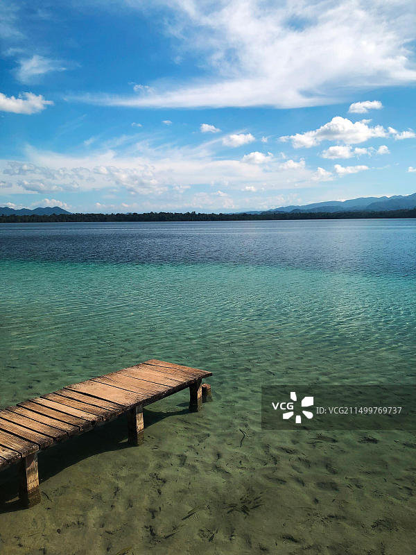 危地马拉拉丘阿湖图片素材