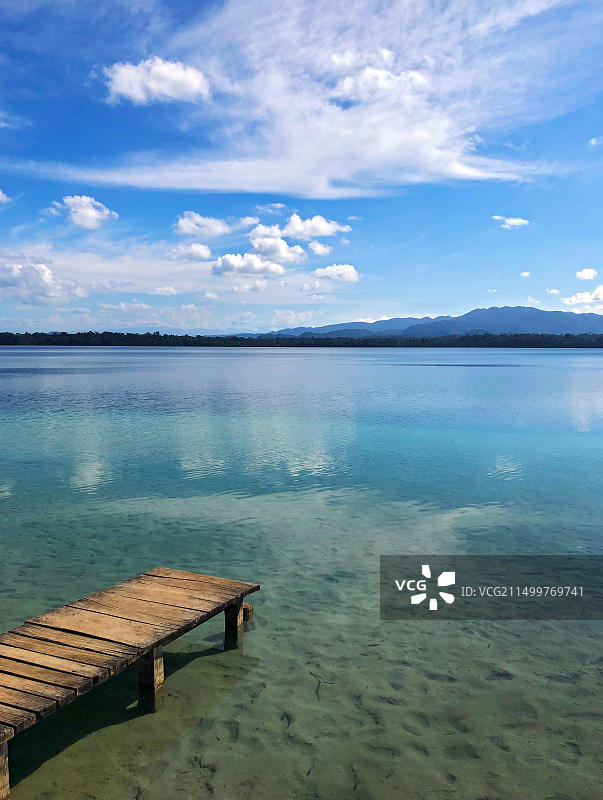危地马拉拉丘阿湖图片素材
