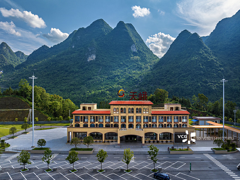 广西河池市天峨县天峨高速服务区图片素材