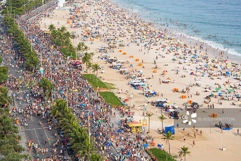 巴西里约热内卢伊帕内玛海滩街头狂欢节图片素材