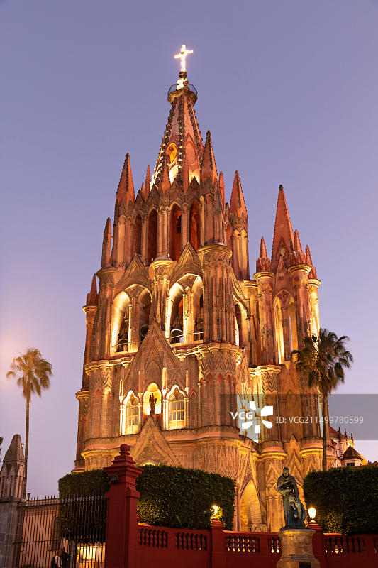 墨西哥瓜纳华托州圣米格尔-德阿连德圣米格尔大教堂图片素材