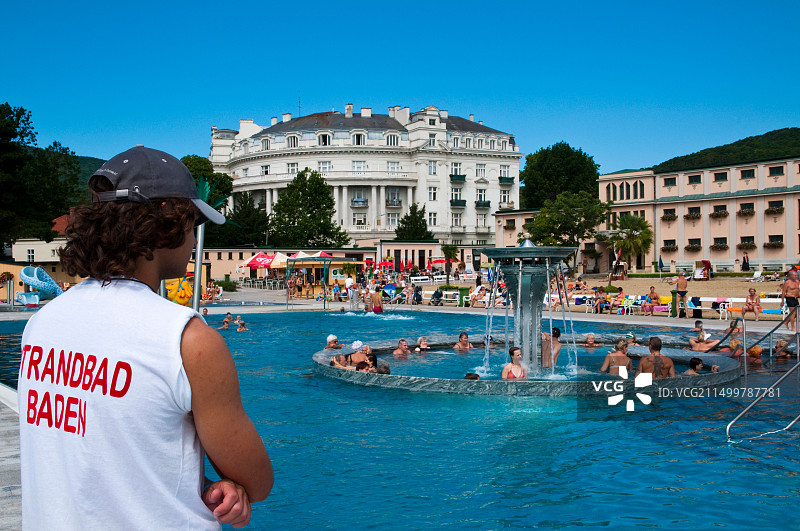 维也纳巴登公共浴场，下奥地利州，奥地利图片素材