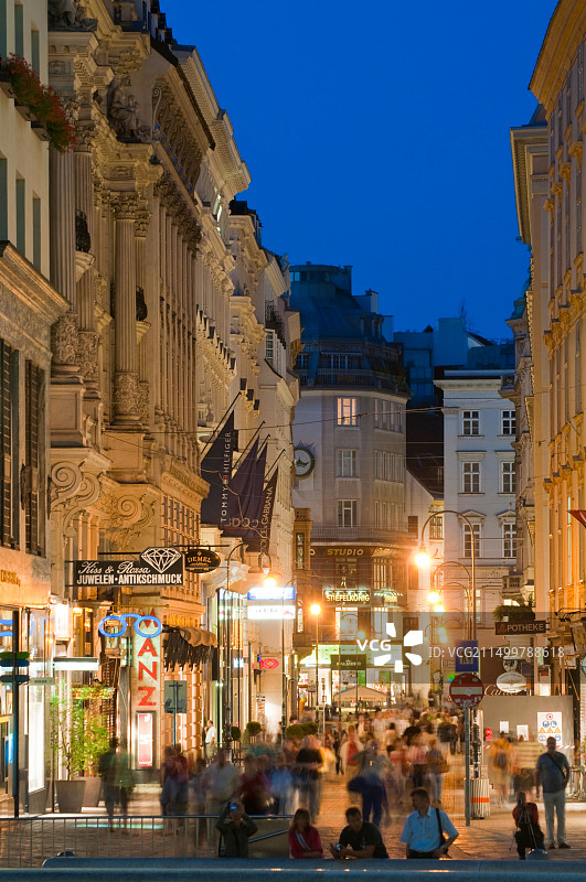 维也纳科尔市场夜景图片素材
