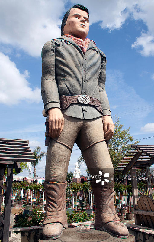 萨克拉门托的凯文·科斯特纳《银城》雕塑图片素材