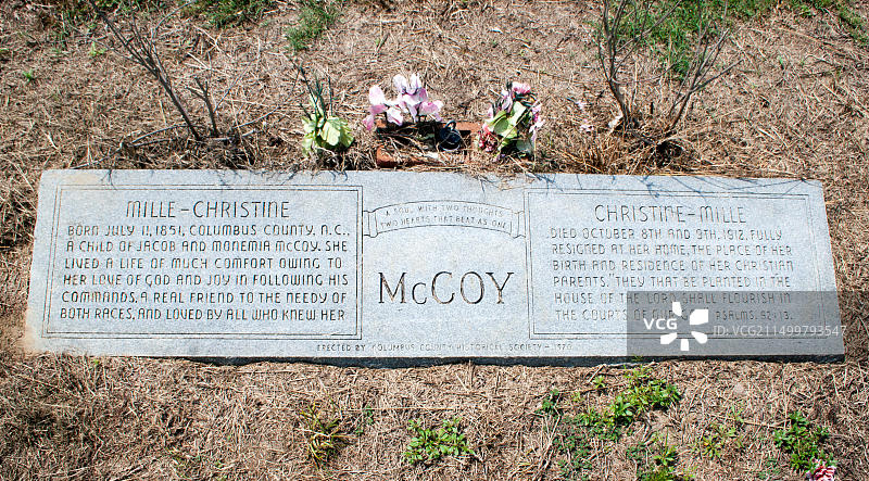 怀特维尔北卡罗来纳州的麦考伊连体双胞胎墓图片素材