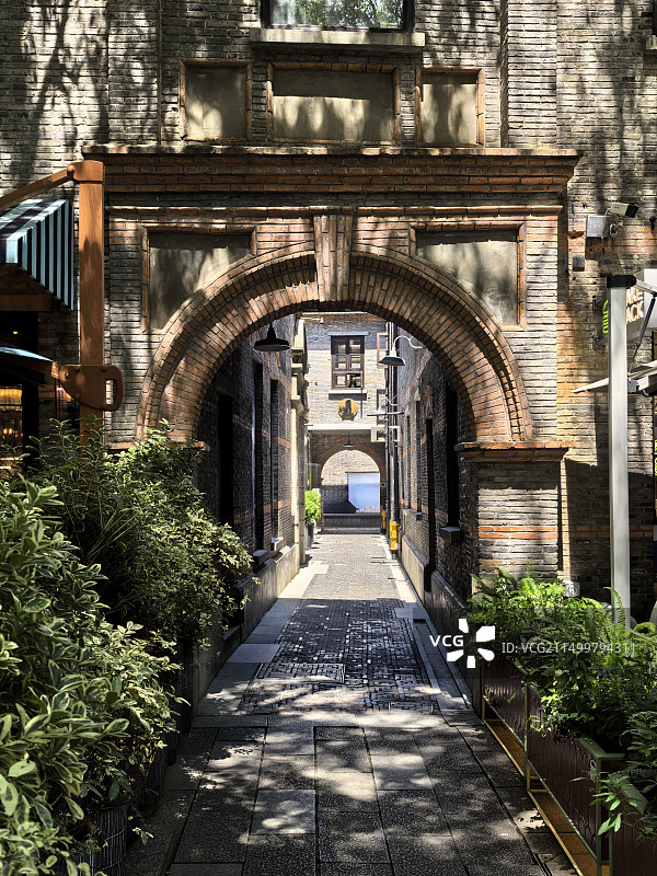 上海黄浦区石库门景区新天地风光图片素材