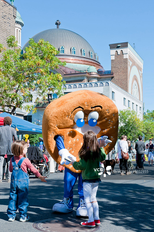 好邻居日：加拿大蒙特利尔圣维亚特街图片素材