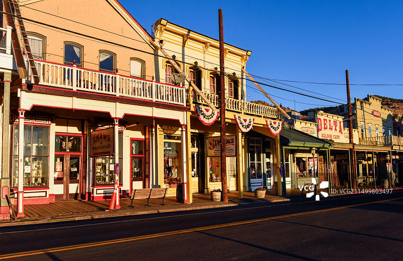 内华达州弗吉尼亚城的金色时刻图片素材