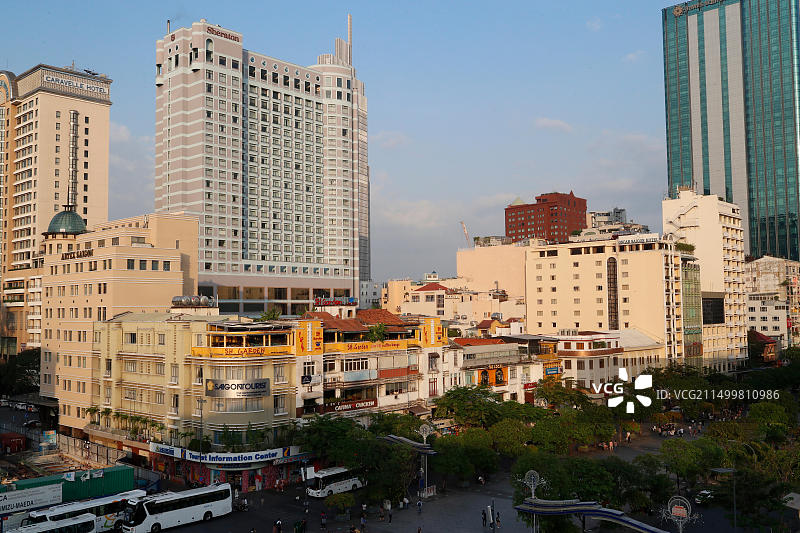 越南胡志明市阮惠街第一区卡拉维尔和喜来登酒店图片素材