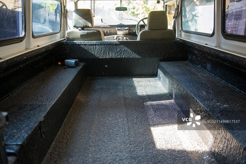 博茨瓦纳弗朗西斯敦路虎卫士110内饰图片素材