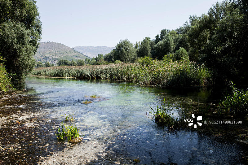佩斯卡拉，丰特·德尔·佩斯卡拉，阿布鲁佐，意大利，旅行图片素材