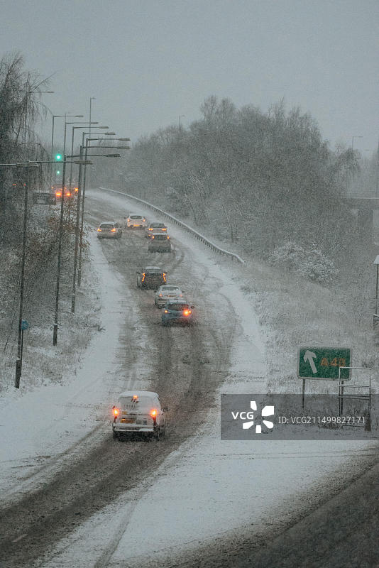 暴雪天气影响出行：凯特灵附近A14公路交通受阻图片素材
