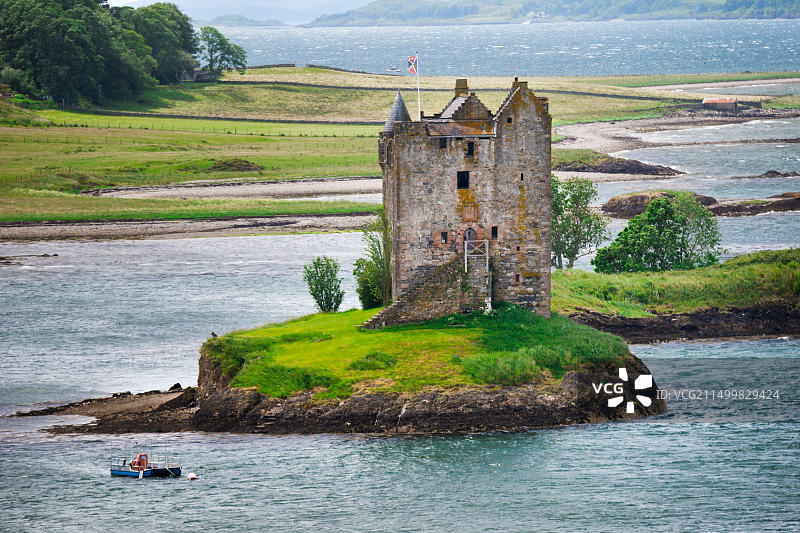 斯托克城堡外观，位于苏格兰西海岸的一个小岛上图片素材