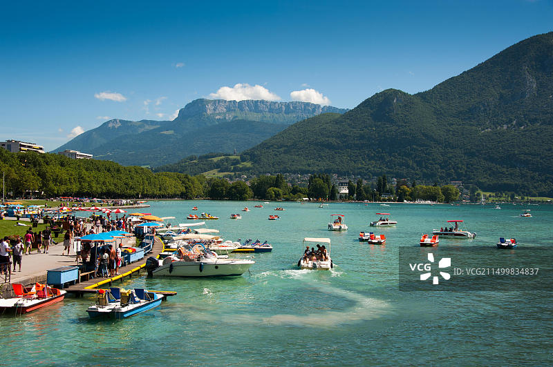 法国罗纳-阿尔卑斯大区阿讷西湖图片素材