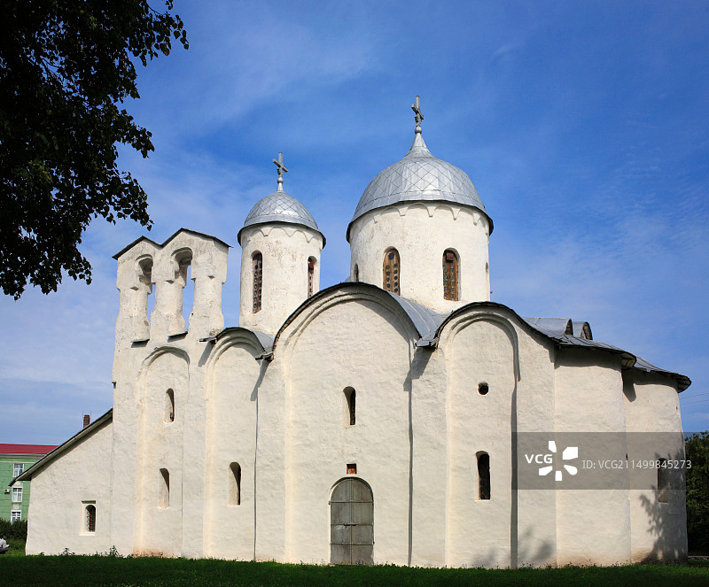 宗教建筑，位于俄罗斯普斯科夫的施洗约翰诞生教堂的圆顶（1247年）图片素材