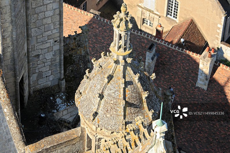 法国布尔日大教堂塔楼顶部的景色图片素材