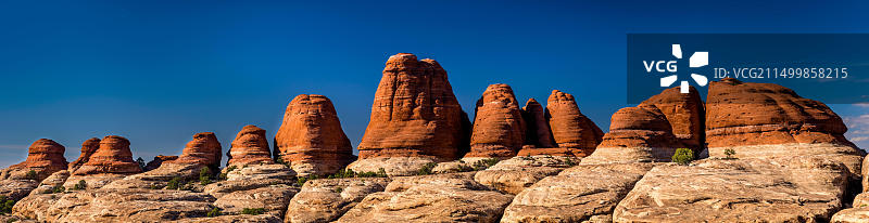 美国犹他州峡谷地国家公园针岩景色图片素材