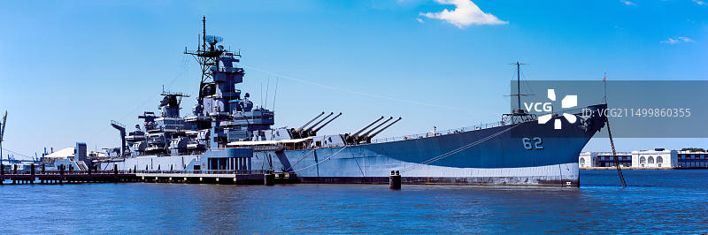美国新泽西号战列舰，位于新泽西州卡姆登图片素材