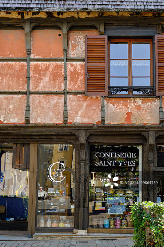 法国安德尔省拉沙特尔圣伊夫糖果店图片素材