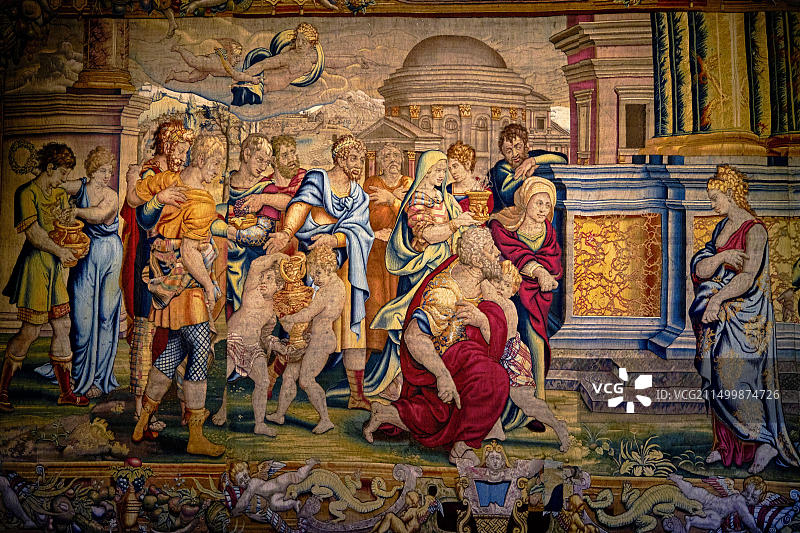 法国卢瓦雷省卢瓦尔河谷：被联合国教科文组织列为世界遗产的叙利-卢瓦尔城堡国王卧室图片素材