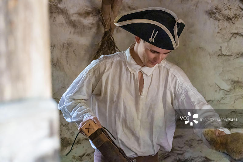 佐治亚州萨凡纳 Wormsloe种植园的历史重演者（美国佐治亚州历史遗址）图片素材