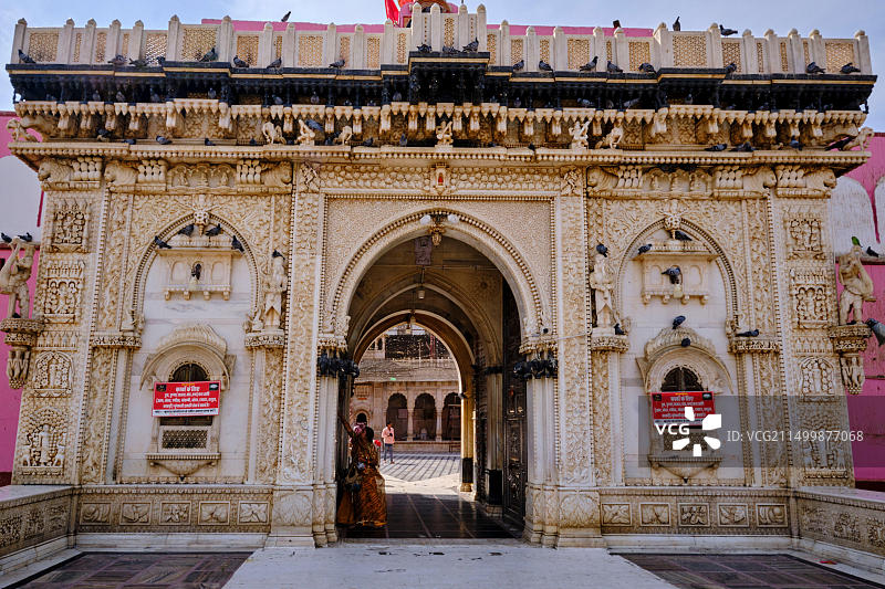 印度拉贾斯坦邦比卡内地区代什诺克卡尔尼·玛塔神庙，又名老鼠庙图片素材