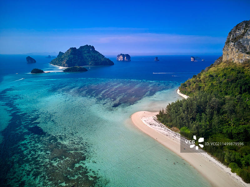 泰国甲米府波达岛和鸡岛图片素材