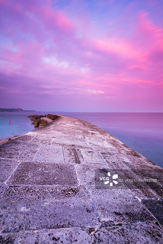 科布港的粉红色天空云彩图片素材