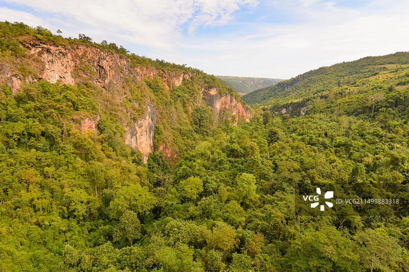 瑙丘果特温河谷的果特伊高架桥，掸邦，缅甸图片素材