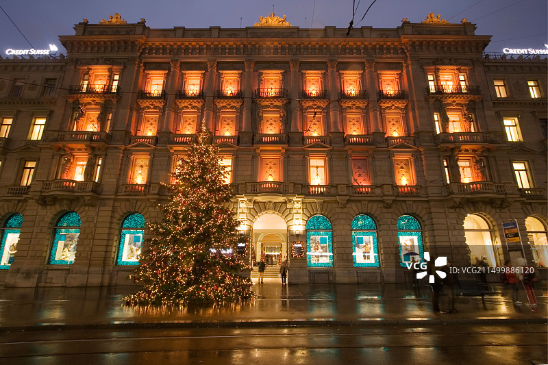 瑞士信贷圣诞树图片素材