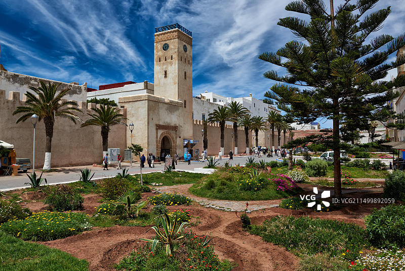 索维拉麦地那的奥克巴·伊本·纳菲亚大道上的城墙，摩洛哥图片素材